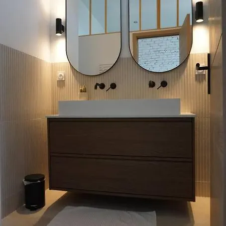 -notrefrenchcasa- Avec Terrace Proche Disney, Paris & Reims Apartment *
